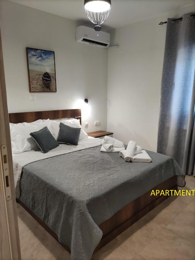 Ηλιοκαλλη - Iliokalli Néa Péramos Bagian luar foto
